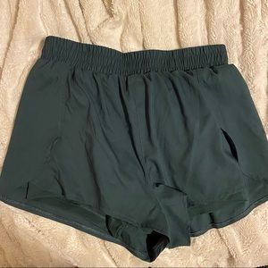 Girlfriend Collective Compression Pocket Shorts